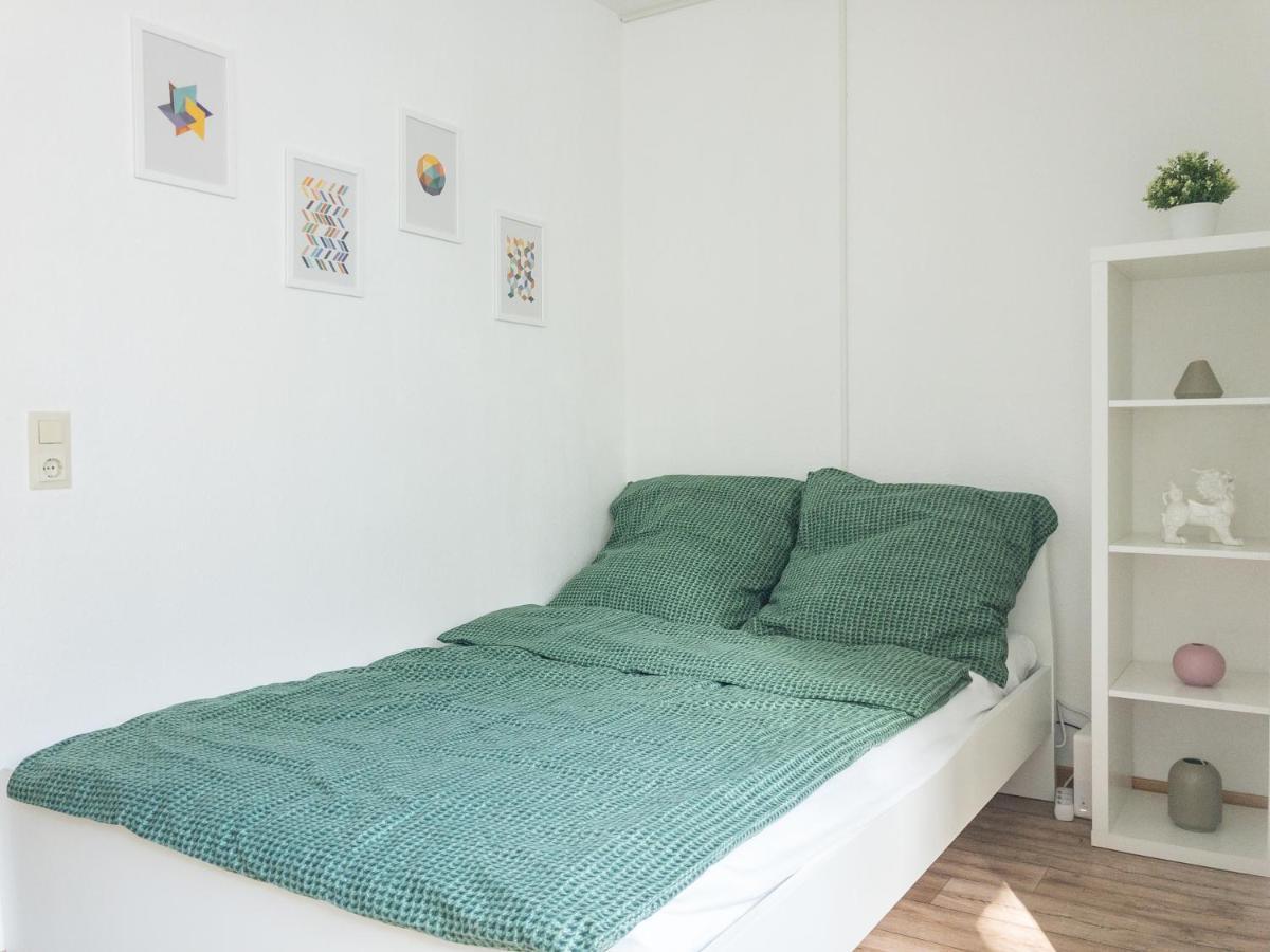 Moderne Innenstadt Whg Mit Netflix Und Nespresso Mannheim Bagian luar foto